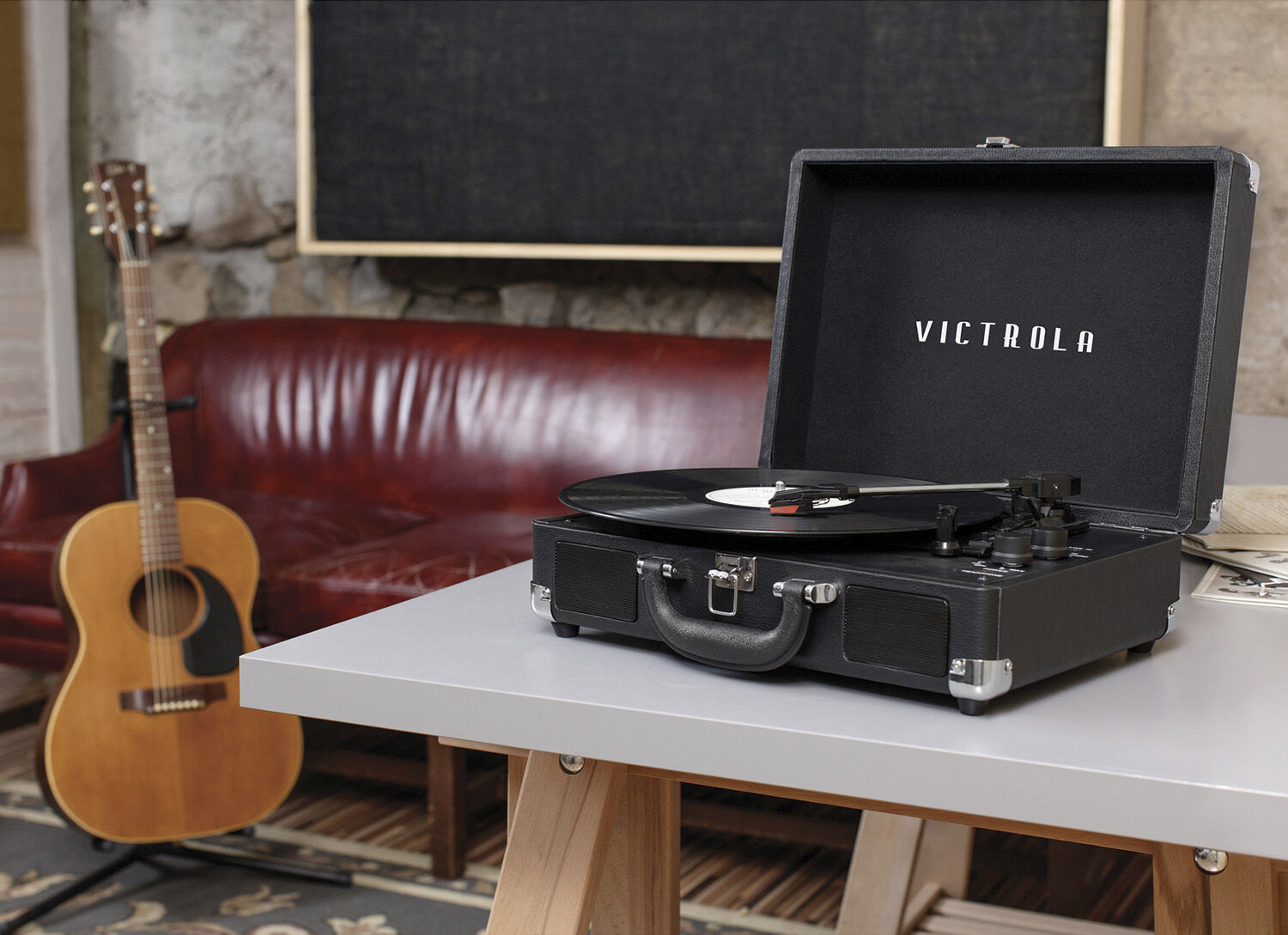 Victrola Bluetooth stereo turntable